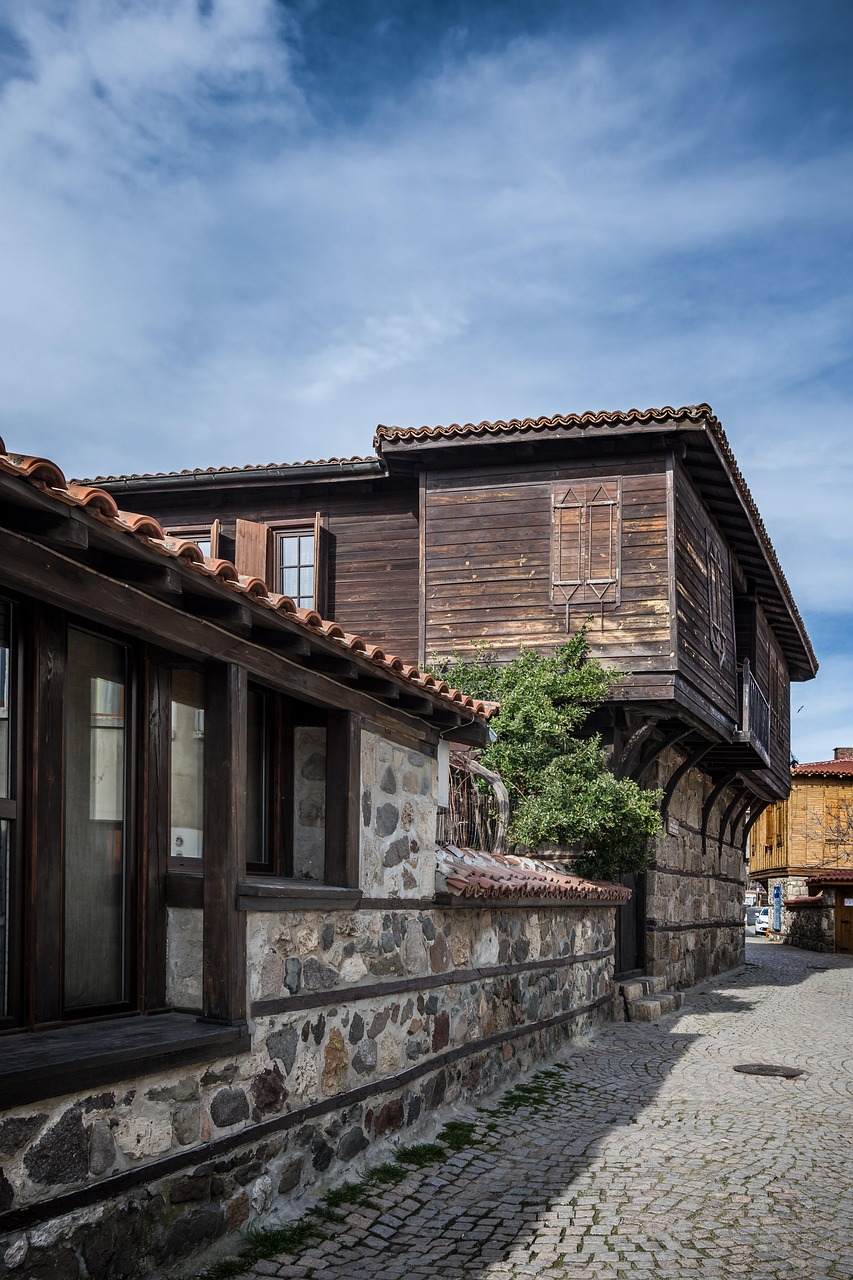 architecture-house-old-building-3260446